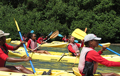 students canoe 